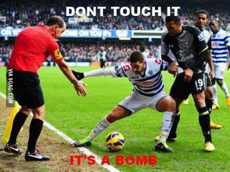 It's a trap on 9GAG Soccer Quotes Funny, Funny Soccer Pictures, Funny ...