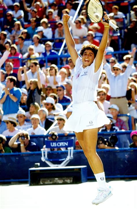 Gabriela Sabatini -- victory singles final US Open 1990 against Steffi ...