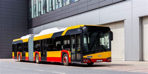 Warsaw orders 130 articulated electric buses from Solaris to replace ...