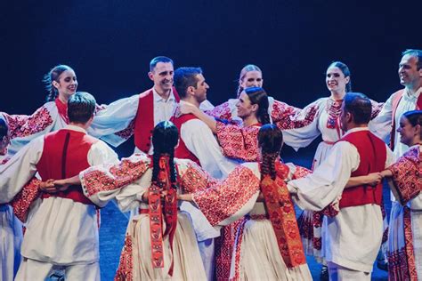 National Folk Dance Ensemble of Croatia ‘LADO’ in 360 Degree Video for ...