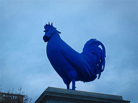 Blue Chicken In Trafalgar Square - Skye Travels