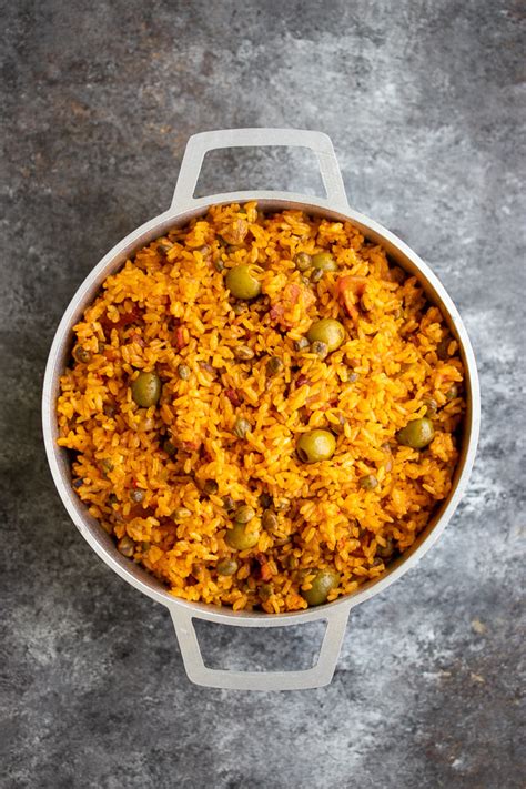 Arroz con Gandules (Puerto Rican Rice with Pigeon Peas) Recipe ...