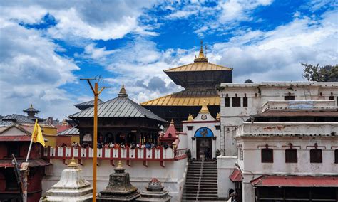 Pashupatinath Temple of Nepal : History, Entry, Daily Rituals, Hours