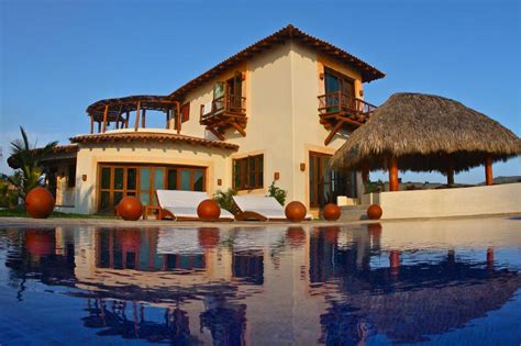 Zihuatanejo/Mexican Riviera Beachfront Villa Has Internet Access and ...