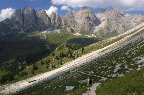 Hiking in the Dolomites - Italy Beyond The Obvious