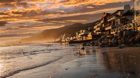 Must-Visit Malibu Destinations for Locals and Visitors Alike