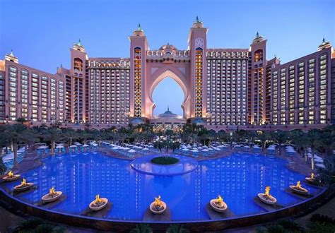 UAE hotels likely to see record occupancy and room rates in Q4 | AGBI