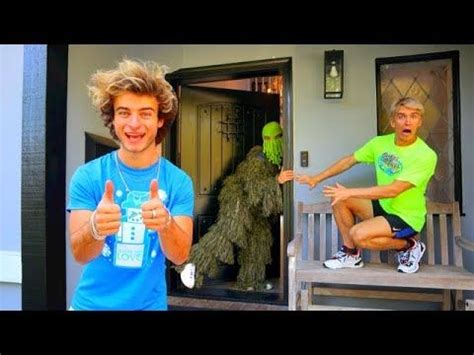 Topper Guild - YouTube | Pranks, War, Monster