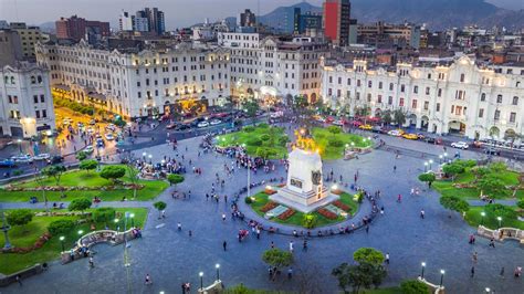 Günstige Mietwagen in Centro, Lima | SWOODOO