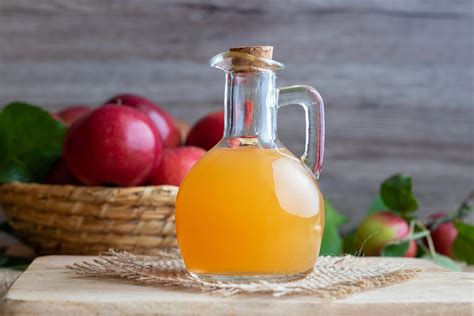 Top 10 Benefits of Apple Cider Vinegar