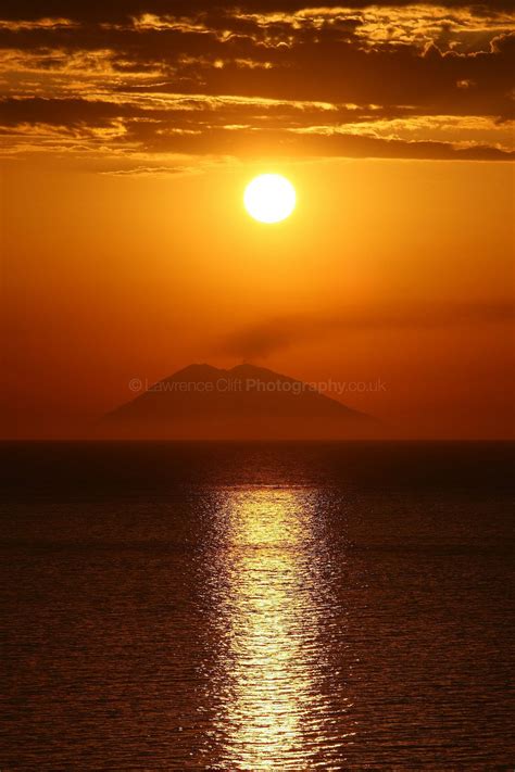 Tropea, Italy | Tropea italy, Sunset photography, Sicily holidays