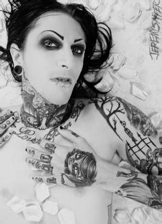 Does Chris Motionless have a girlfriend as of 2014? - Motionless in ...