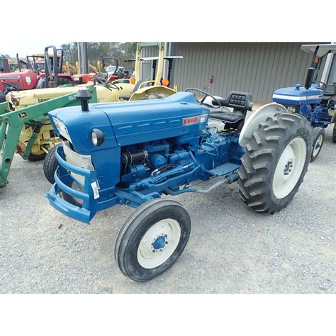 FORD 3000 Tractor