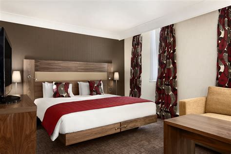 Hilton London Olympia London Hotel opening times and reviews