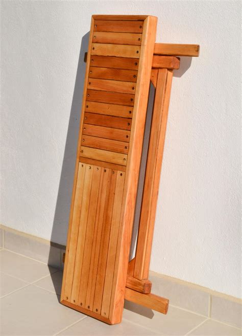 Folding Outdoor Wood Bench, Portable with Spinning Wood Locks