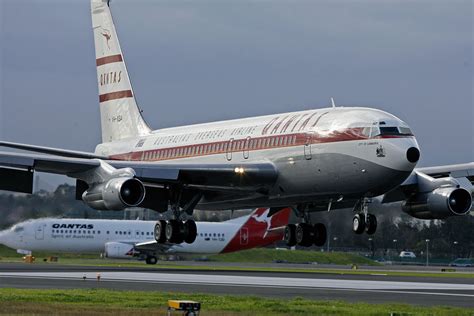 64 Years Of Flight: The Boeing 707