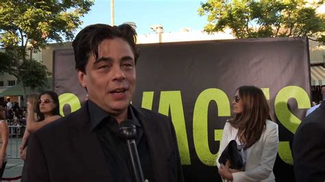 Benicio del Toro's Official 'Savages' Interview - Celebs.com - YouTube