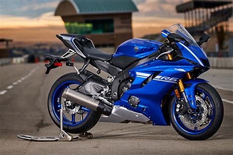 More Photos of the 2017 Yamaha YZF-R6