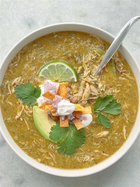 Green Chicken Enchilada Soup - Foodtastic Mom