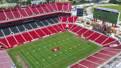 Job fair at Raymond James Stadium looks to fill part-time positions