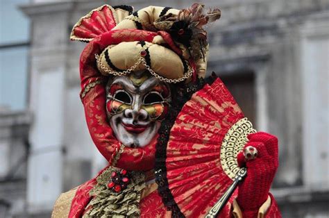 History of Venice Carnival Masks and Costumes in Italy — Best Travel ...