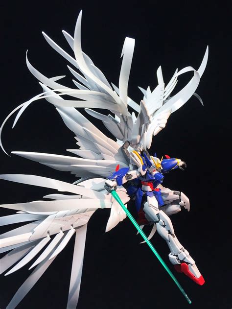 RG 1/144 Wing Gundam Zero Custom EW 'Extra Feather' - Customized Build ...