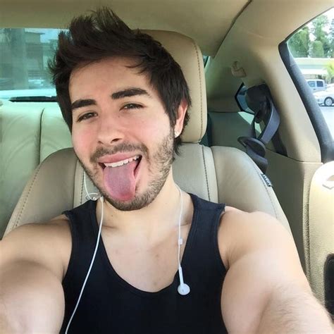 Cr1tikal posted a video of himself on his snapchat, he gave the ...