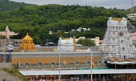 Tirumala temple to remain closed on November 8, dial your EO on Saturday