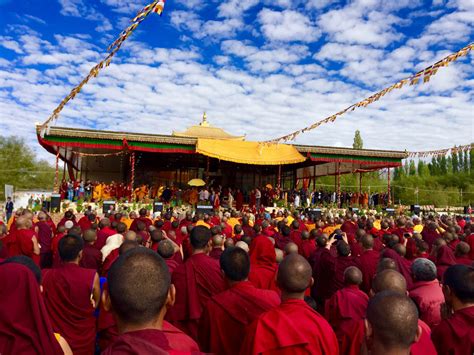 A glimpse on the culture of Ladakh - Against the Compass