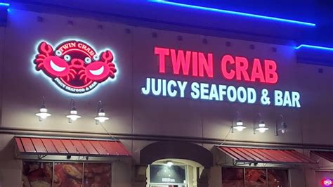 Twin Crab Juicy Seafood & Bar