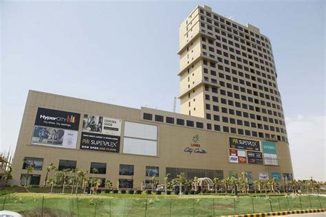 Logix City Centre Mall Noida - Preferred Shopping Centre of Delhi NCR