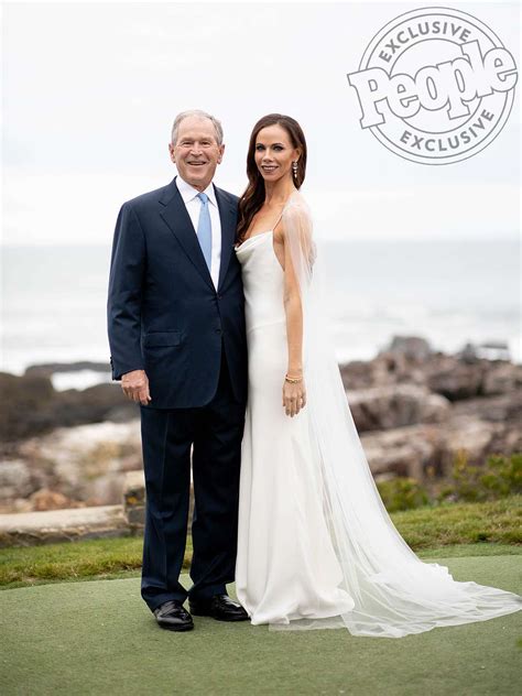 See Barbara Bush's Stunning Wedding Photos