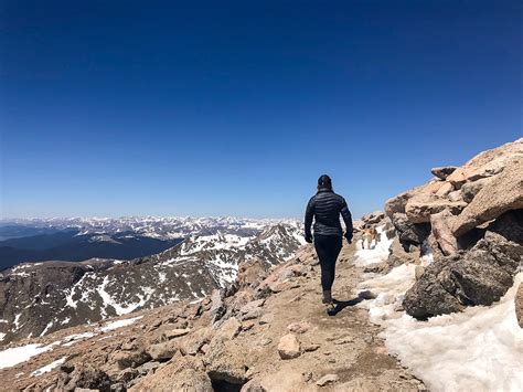 Mount Evans Hike (Colorado 14er) | 10Adventures