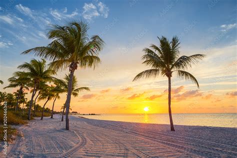 Sunrise on the Smathers beach - Key West, Florida Stock Photo | Adobe Stock