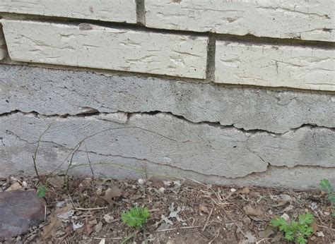 Causes Of House Foundations Cracks | HD Foundations