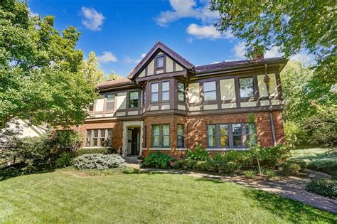 1911 Tudor house in Oakwood, Ohio - $839k | Old Houses USA