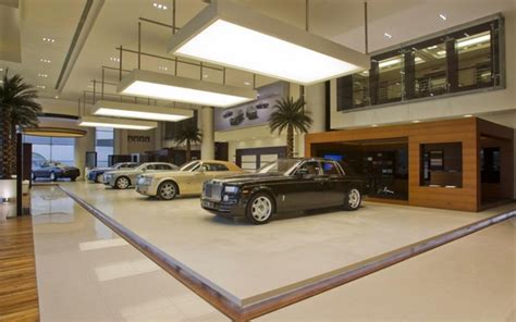 Rolls Royce Opens Largest Dealership - 1/1