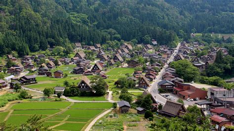 Shirakawago, Shiroyama, Gassho-zukuri farmhouses, Ogimachi village ...