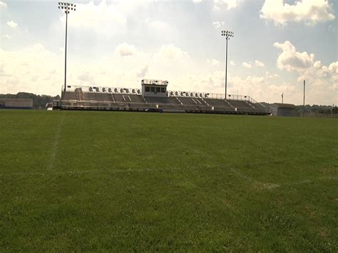 West Muskingum striving for new turf field and track - WHIZ - Fox 5 ...