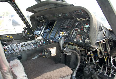 Cockpit of Sikorsky SH-60 Seahawk photo - Ivan Cholakov photos at pbase.com