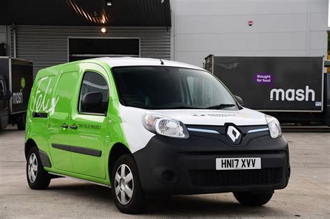 All-electric Renault Kangoo Van helps combat poverty in London | Parkers