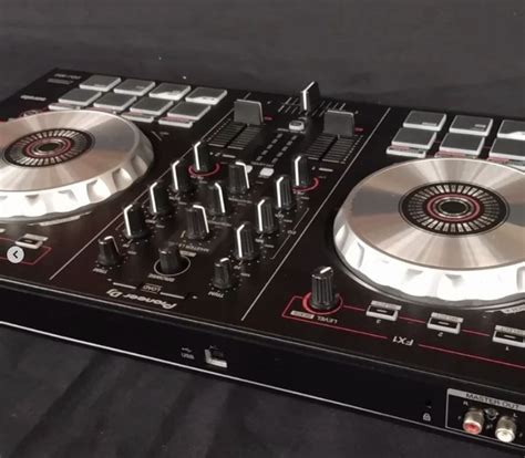 Pioneer DDJ SB 2 Review: A Closer Look at this Popular DJ Controller