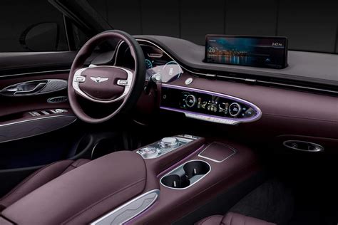 2022 Genesis GV70 SUV debuts with spectacular looks - CNET