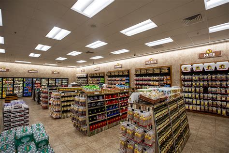 Buc-ees – Buc-ee's Beaver has the Fun Stores