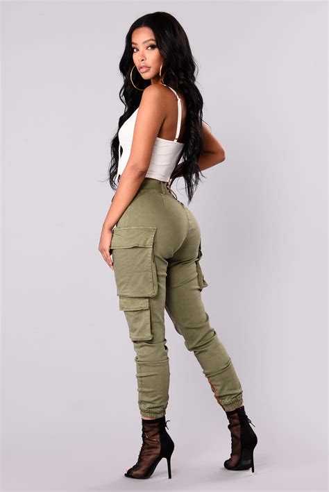 Kalley Cargo Pants - Olive