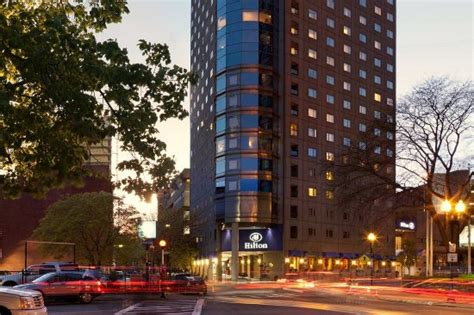 Hilton Boston Back Bay (Boston, MA): What to Know BEFORE You Bring Your ...