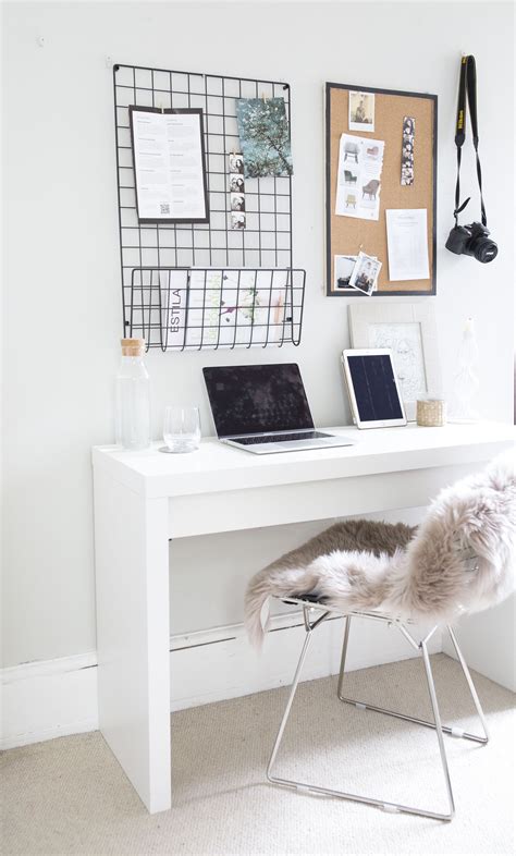 Desk Decor Inspo That Makes You Want To Work | Topology Interiors