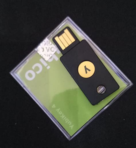 Yubico YubiKey 4 - Review - DavePlays.co.uk