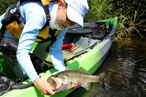 Largemouth bass on the fly: Tips from the pros | Hatch Magazine - Fly ...