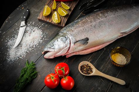 Salmon Fish: The Nutrient Powerhouse With Several Benefits - HealthifyMe